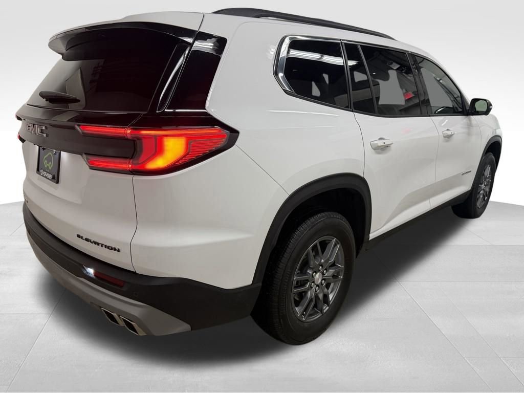 Certified 2025 GMC Acadia Elevation AWD/4WD image 10
