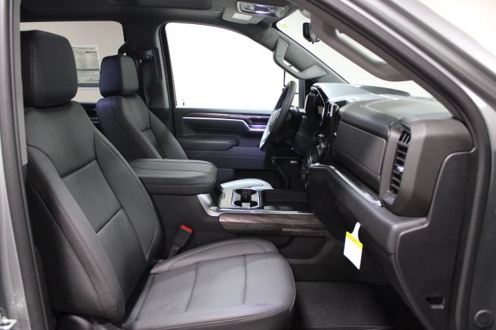 New 2026 Chevrolet Silverado 2500 LTZ w/ Trail Boss Package AWD/4WD image 26