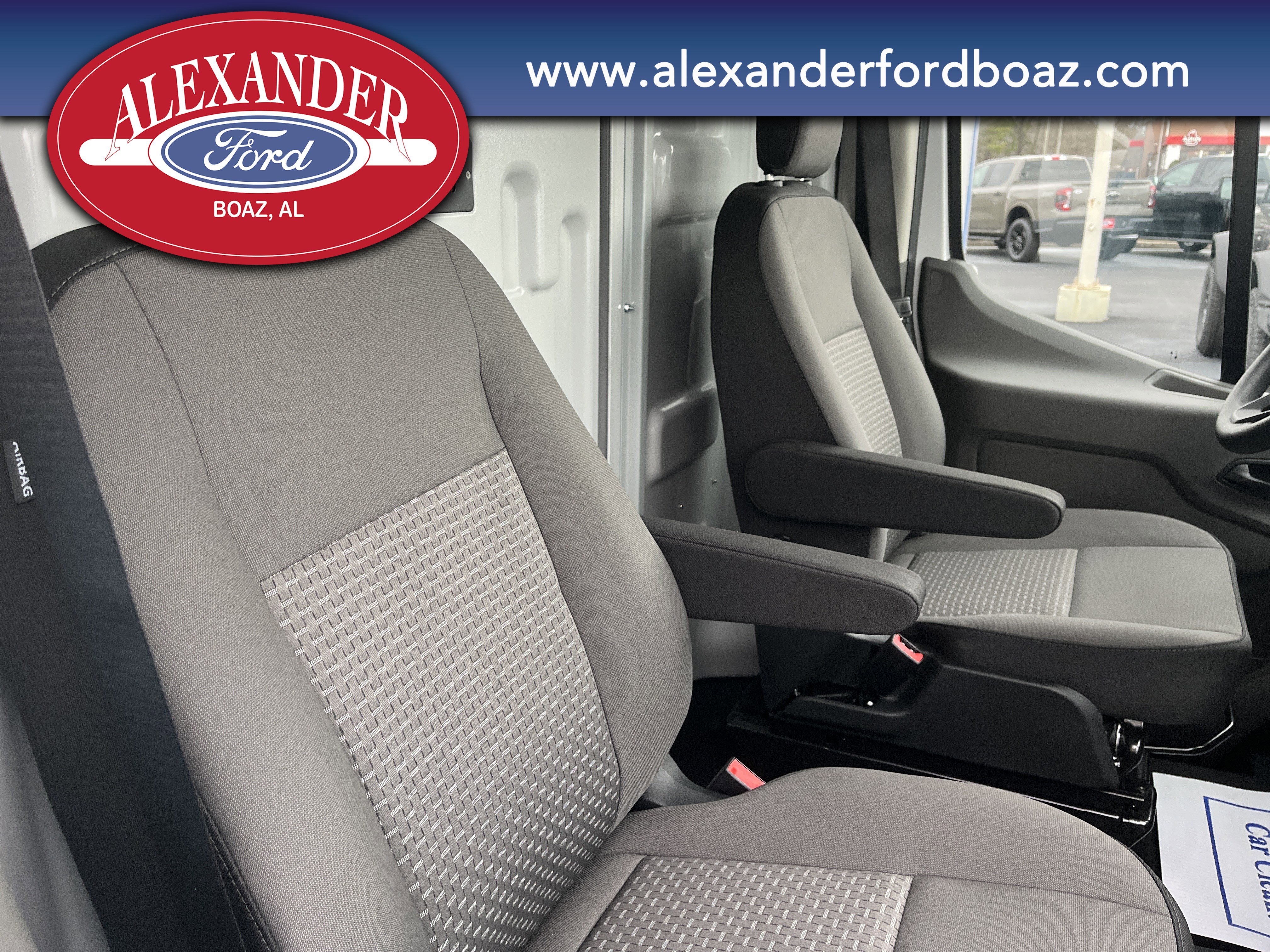 New 2026 Ford Transit 250 148 Medium Roof image 13