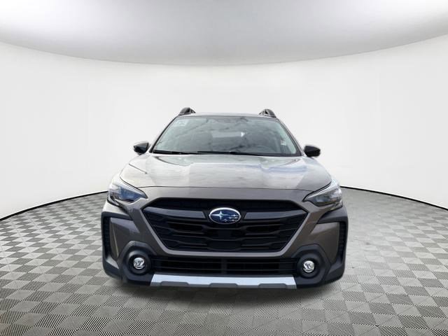 Used 2023 Subaru Outback Limited image 2