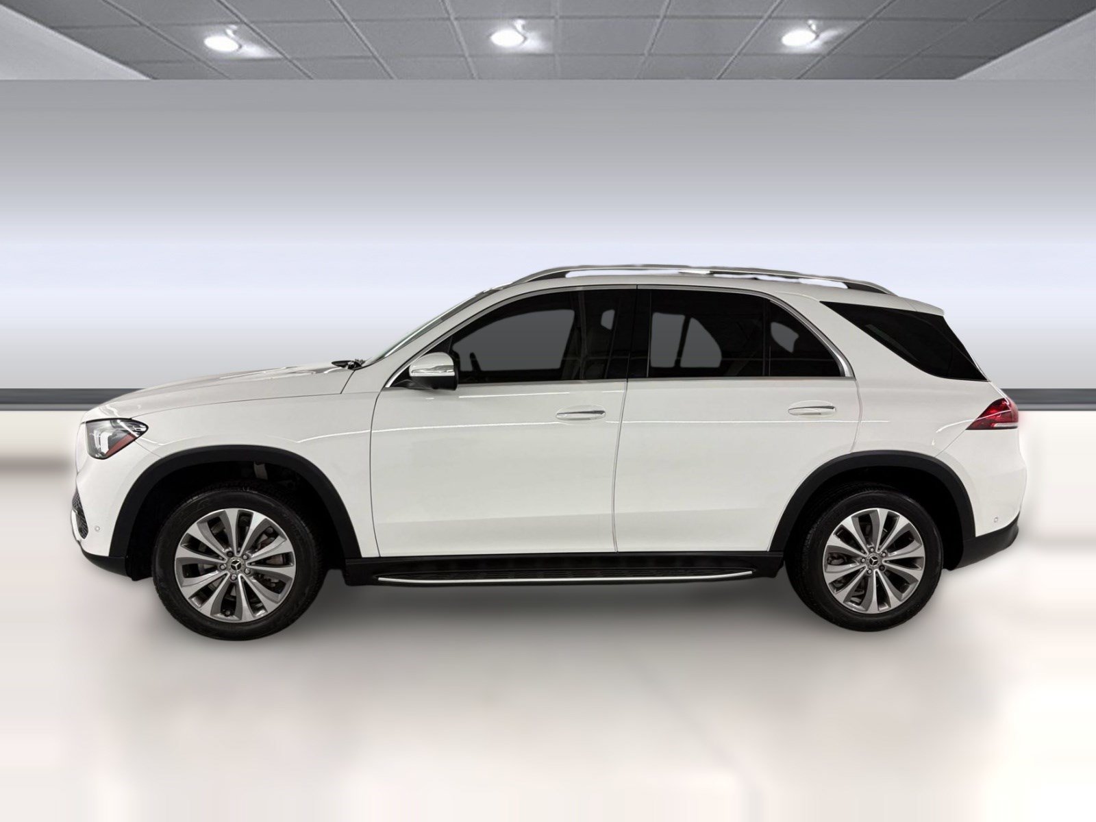 Used 2021 Mercedes-Benz GLE 350 image 2