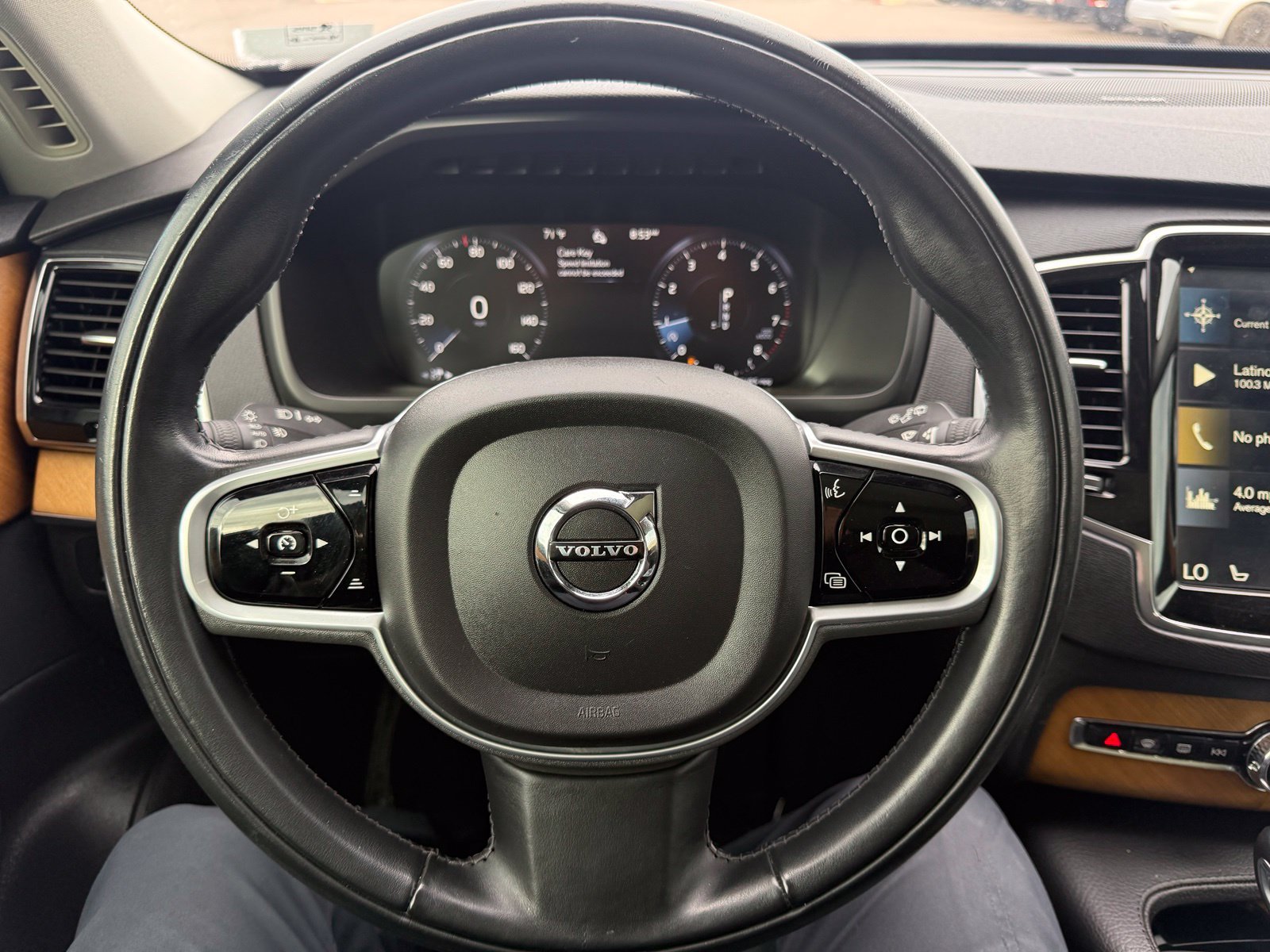 Used 2021 Volvo XC90 T6 Momentum w/ Advanced Package AWD/4WD image 19