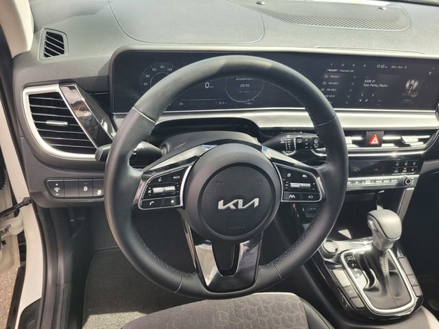 Used 2024 Kia Seltos S image 30