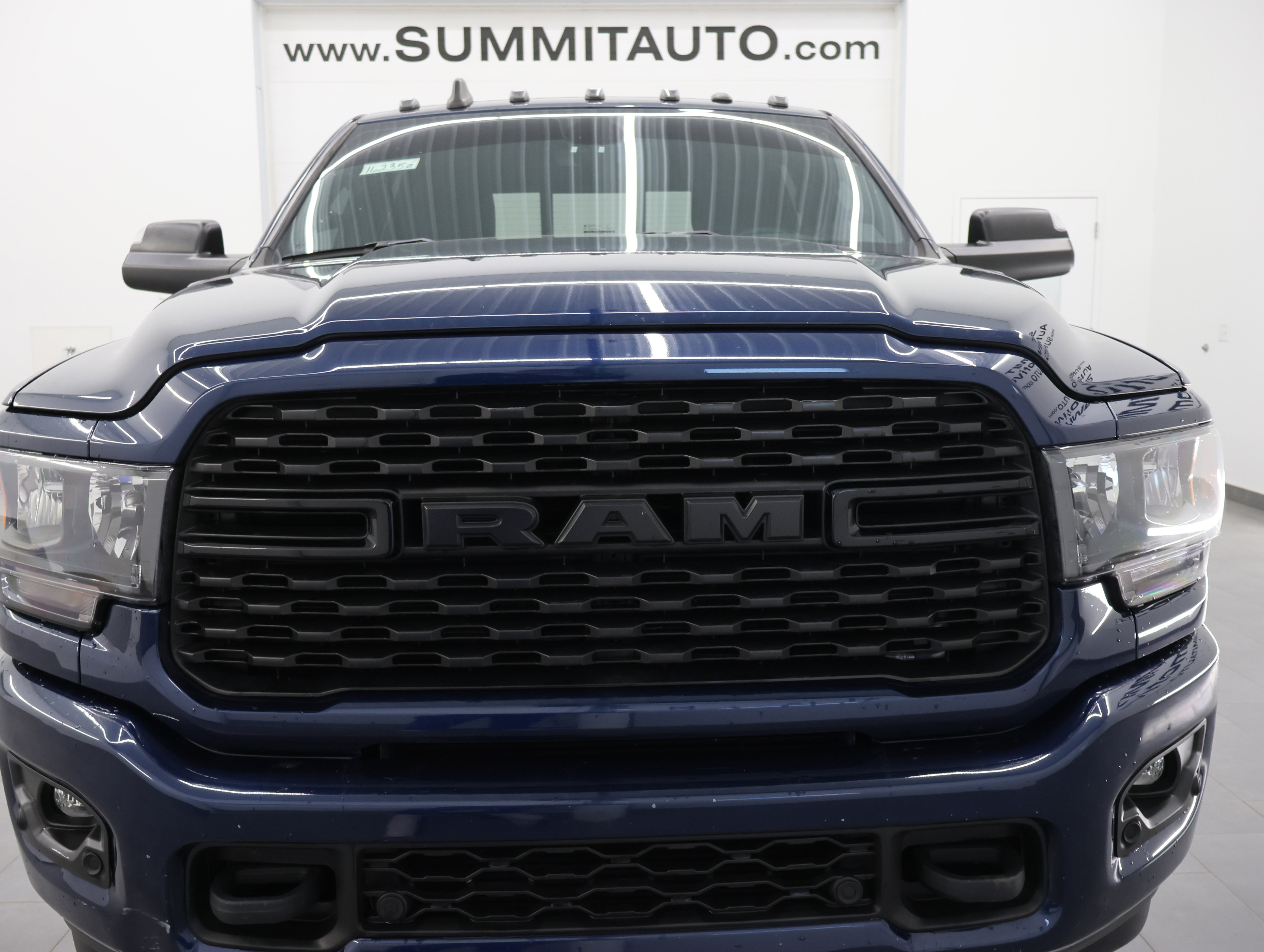 Used 2022 RAM 2500 Big Horn w/ Level C Equiment Group AWD/4WD image 22