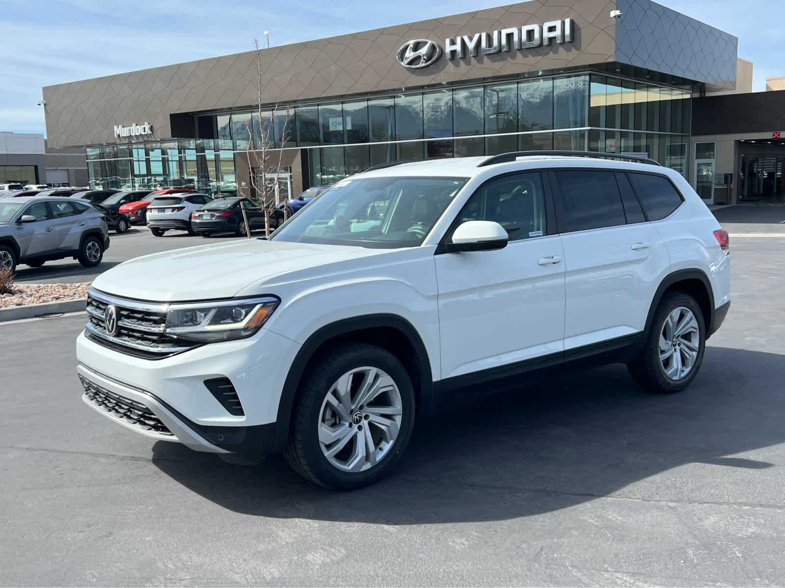 Used 2023 Volkswagen Atlas SE image 1