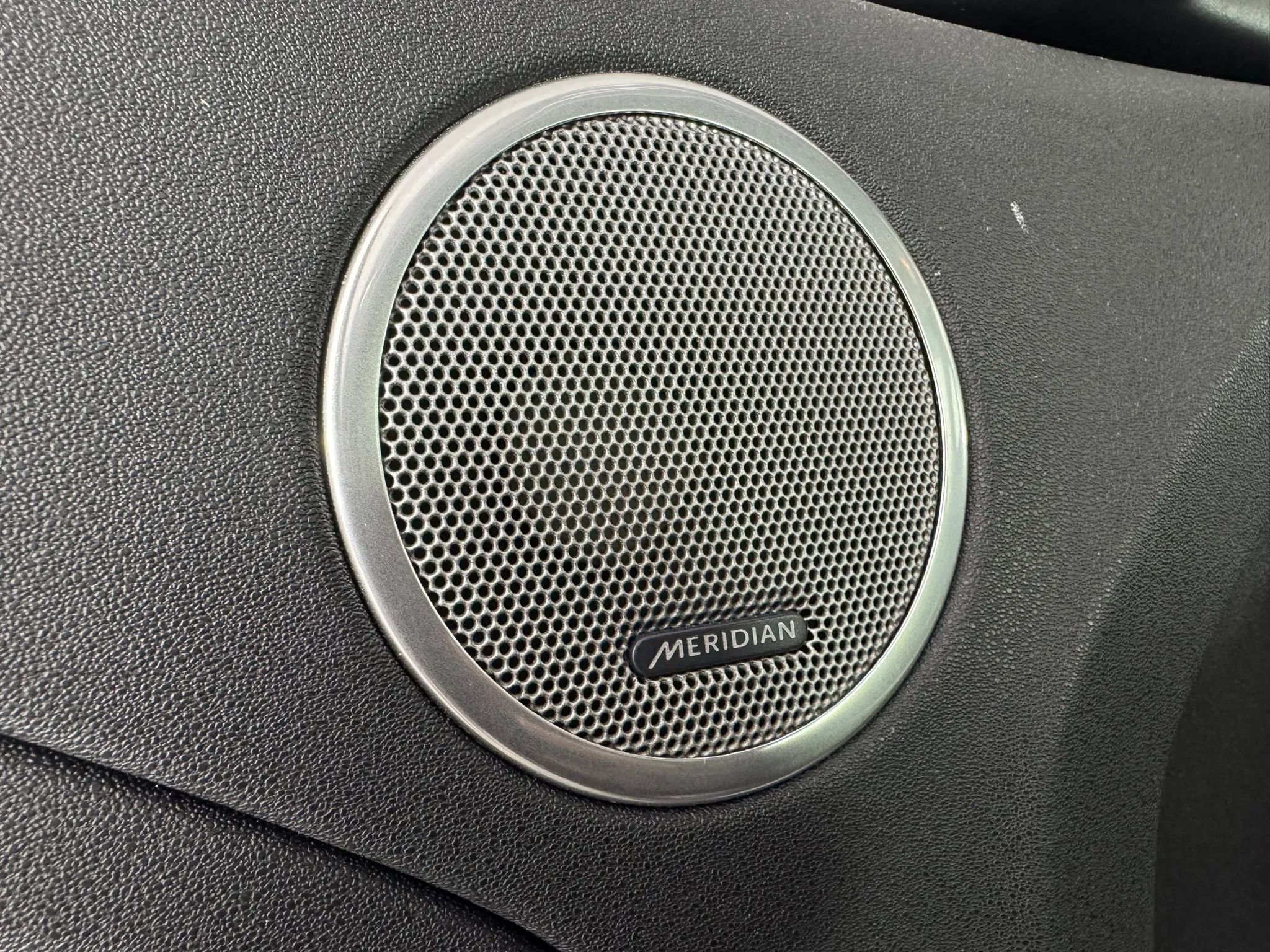 Used 2013 Land Rover Range Rover Evoque Pure Premium w/ Pure Premium Pkg image 43