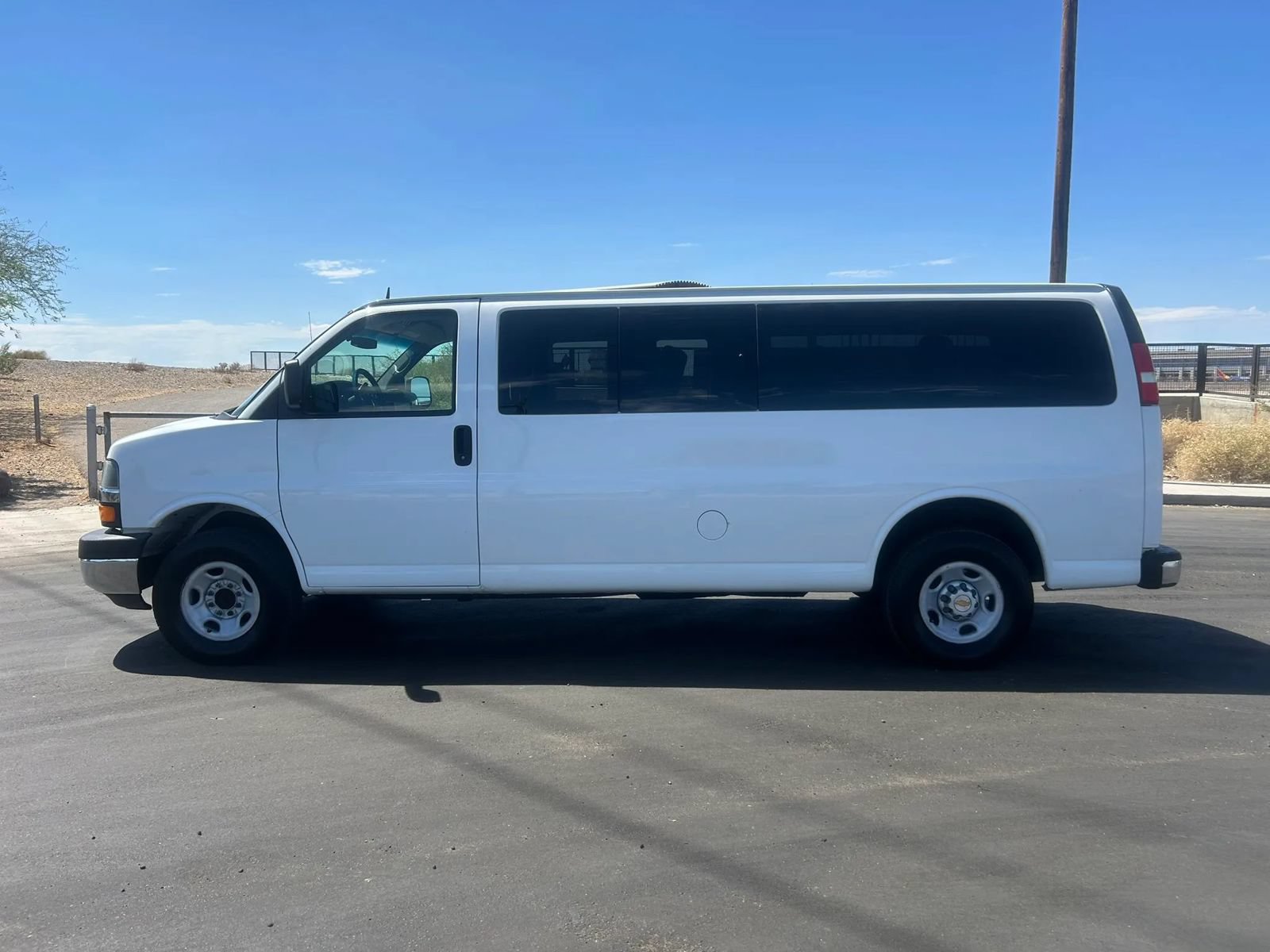 Used 2015 Chevrolet Express 3500 LT w/ LT Preferred Equipment Group RWD image 6