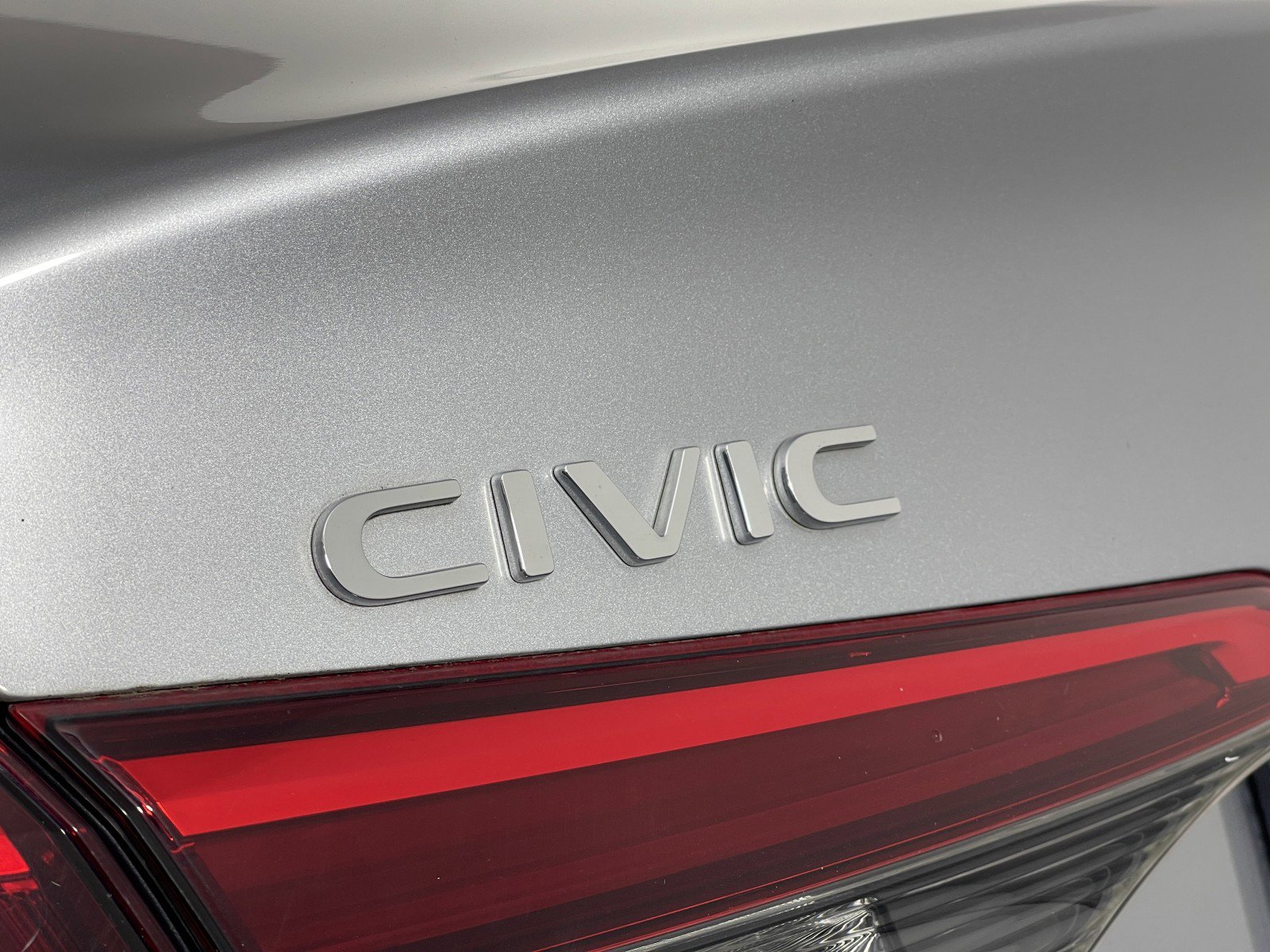 Used 2022 Honda Civic Sport image 14