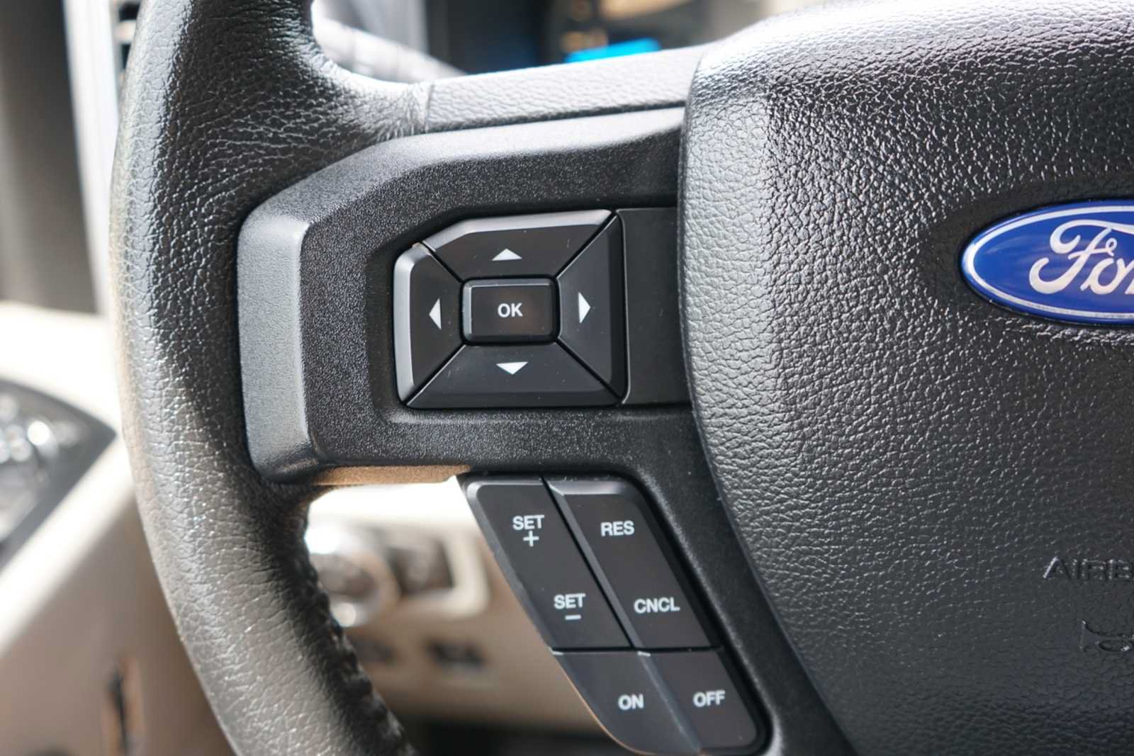 Used 2015 Ford F150 XLT w/ Equipment Group 301A Mid RWD image 15