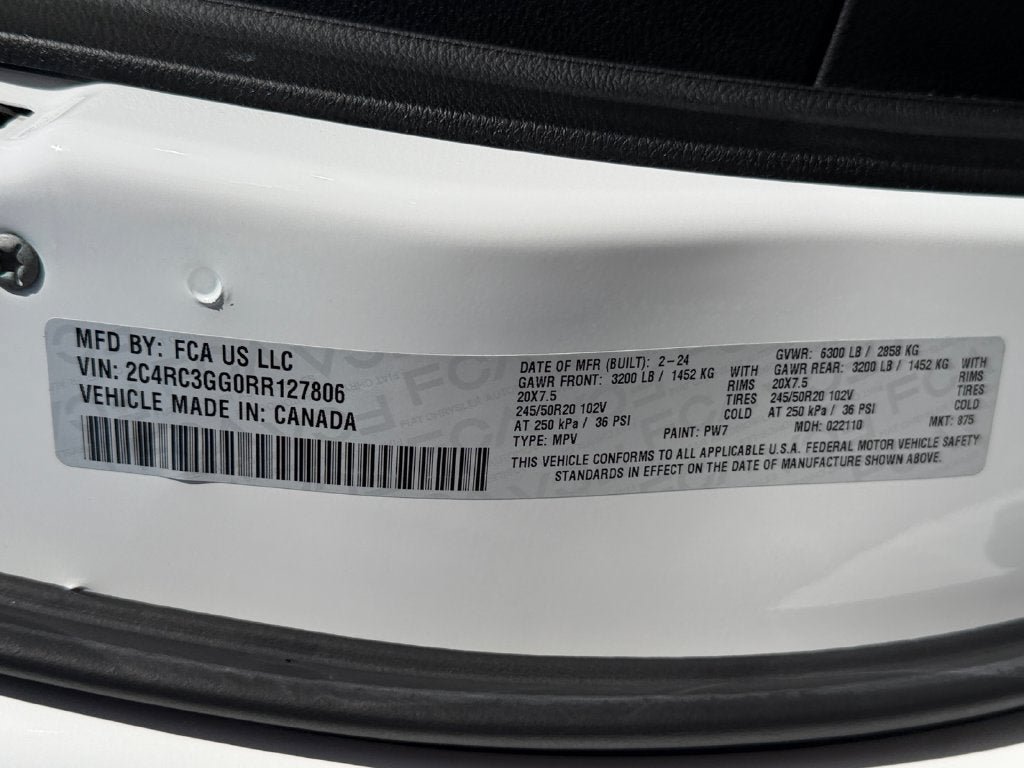 Used 2024 Chrysler Pacifica Limited w/ Uconnect Theater Family Group AWD/4WD image 36