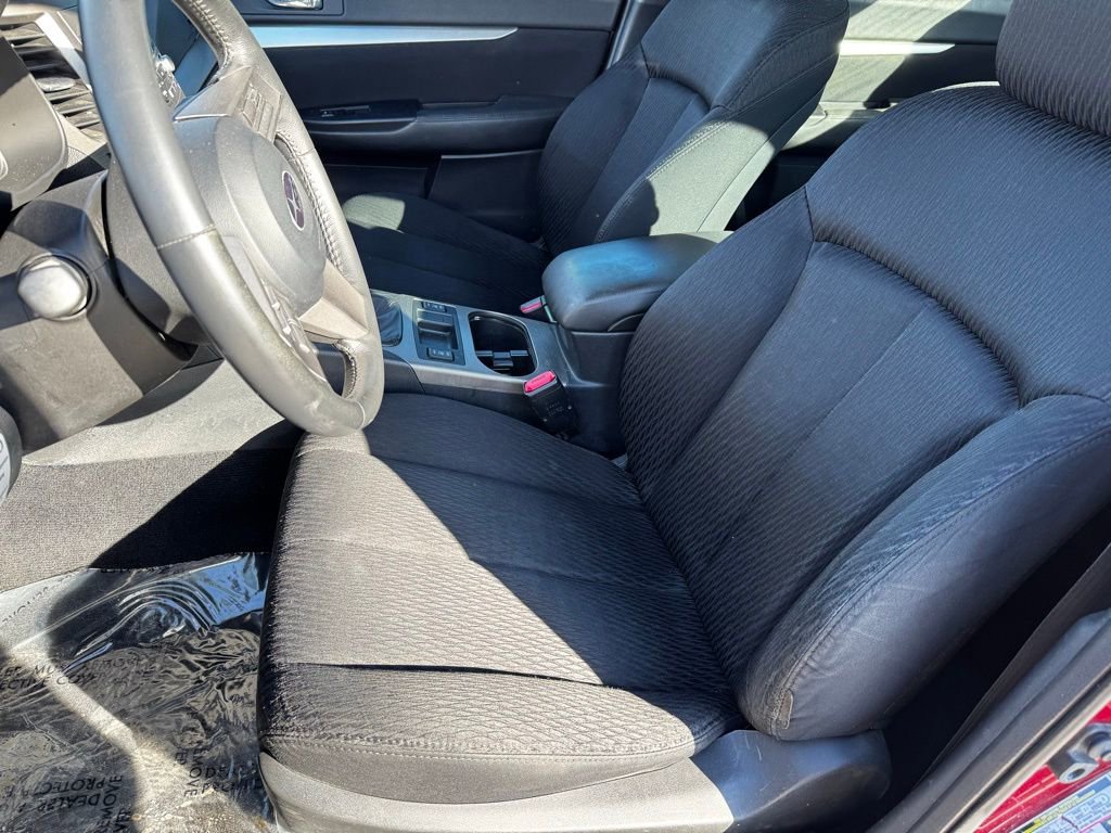 Used 2010 Subaru Legacy 2.5GT w/ Appearance Package 1F image 4