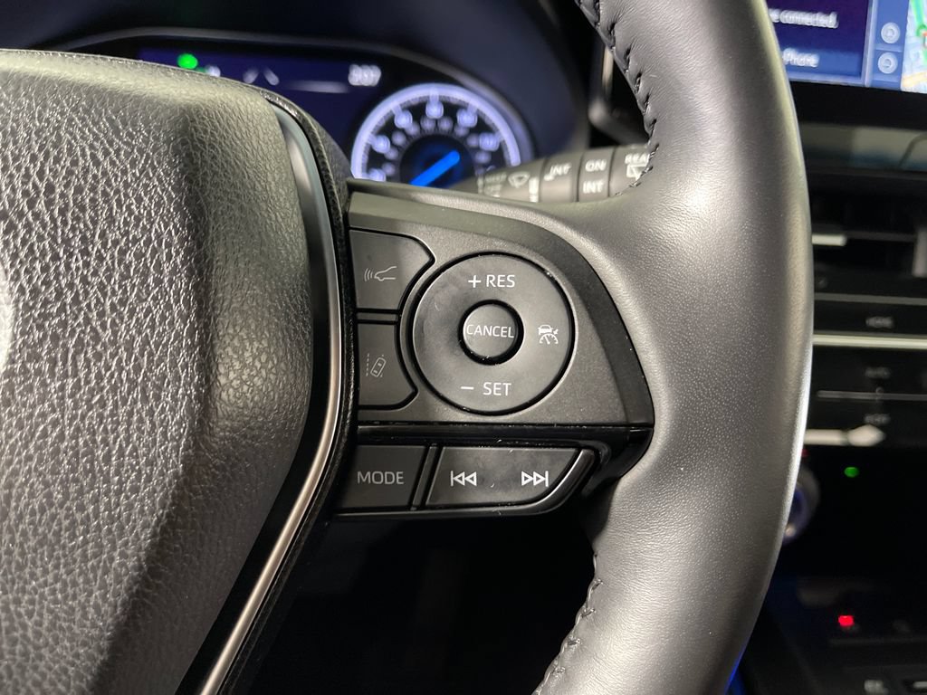 Certified 2022 Toyota Venza Limited AWD/4WD image 27