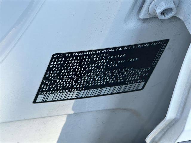 Used 2022 Volkswagen Tiguan S image 14