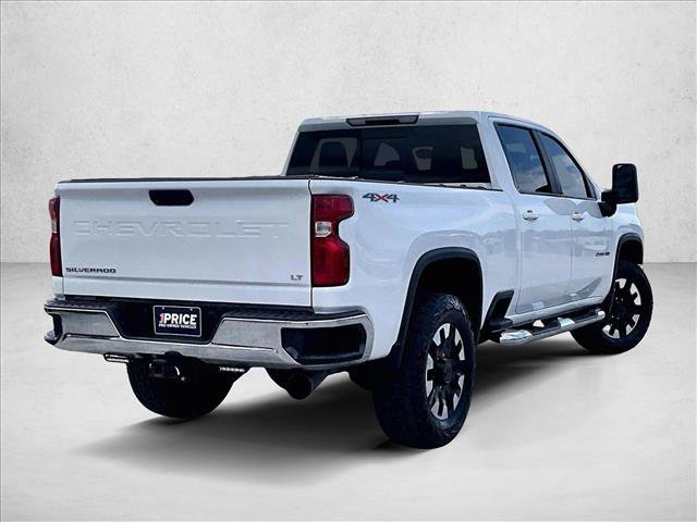 Used 2024 Chevrolet Silverado 2500 LT w/ Convenience Package AWD/4WD image 2