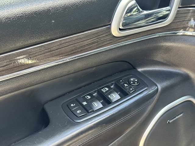 Used 2015 Jeep Grand Cherokee High Altitude AWD/4WD image 19