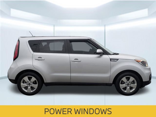 Used 2017 Kia Soul FWD image 8