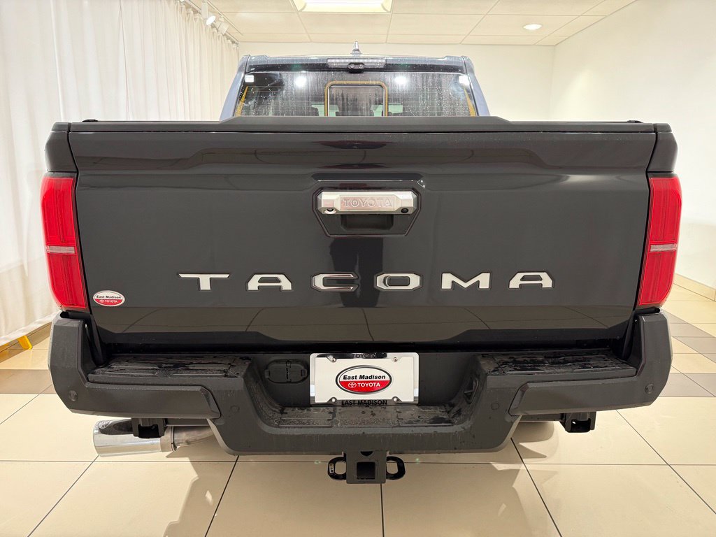 New 2026 Toyota Tacoma Limited AWD/4WD image 4