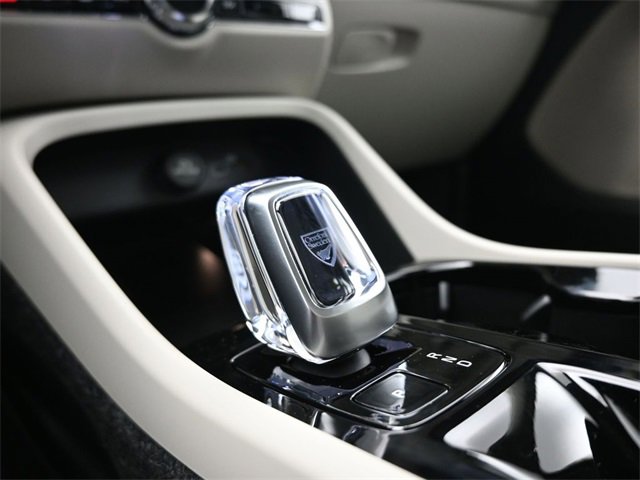 New 2026 Volvo XC40 B5 Plus w/ Protection Package Premier image 11
