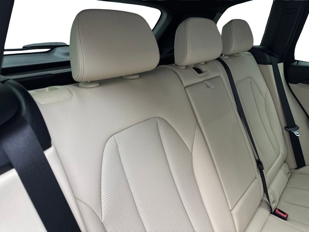 Used 2023 BMW X3 sDrive30i w/ Convenience Package image 41