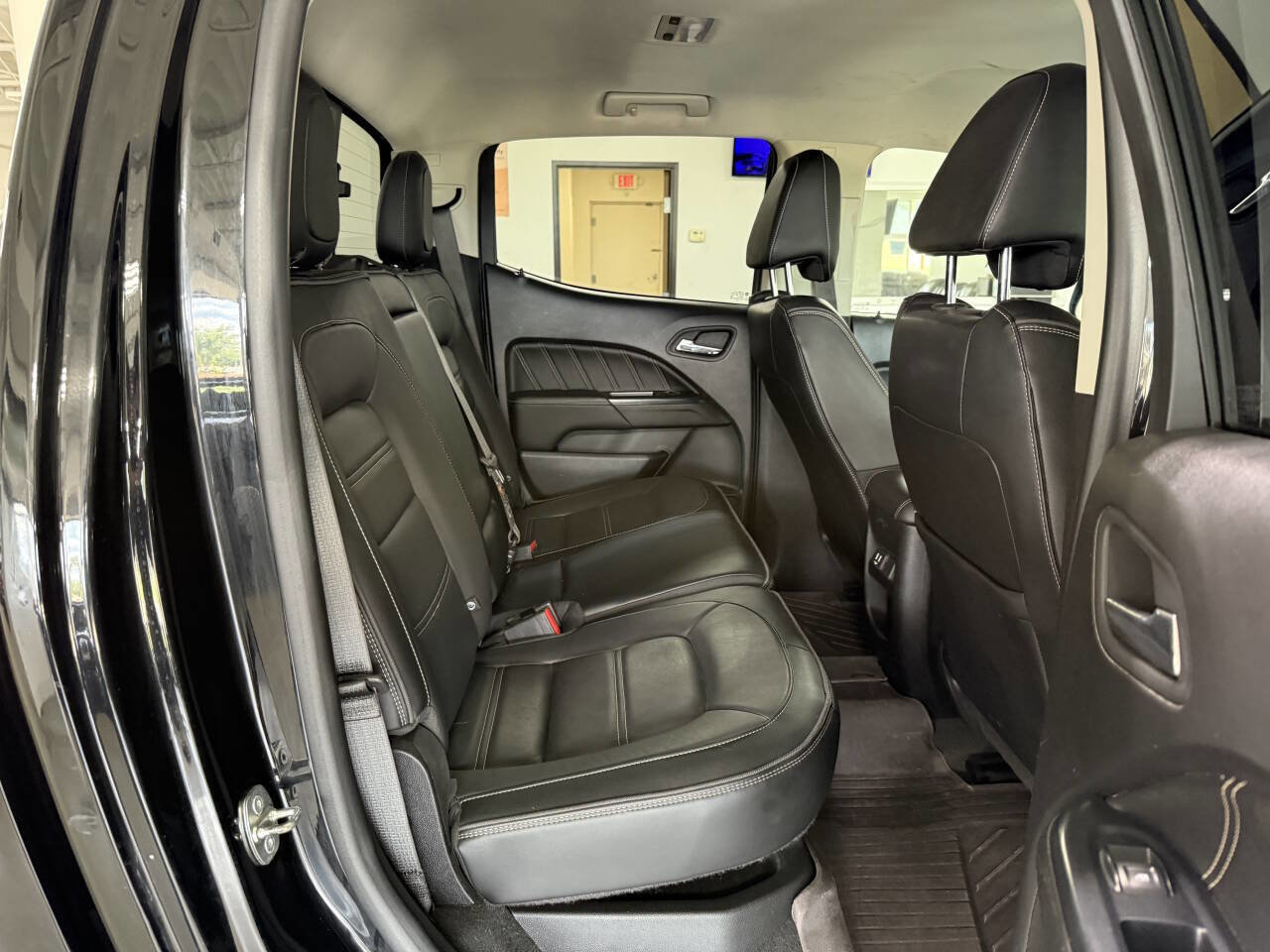 Used 2021 GMC Canyon Denali image 23