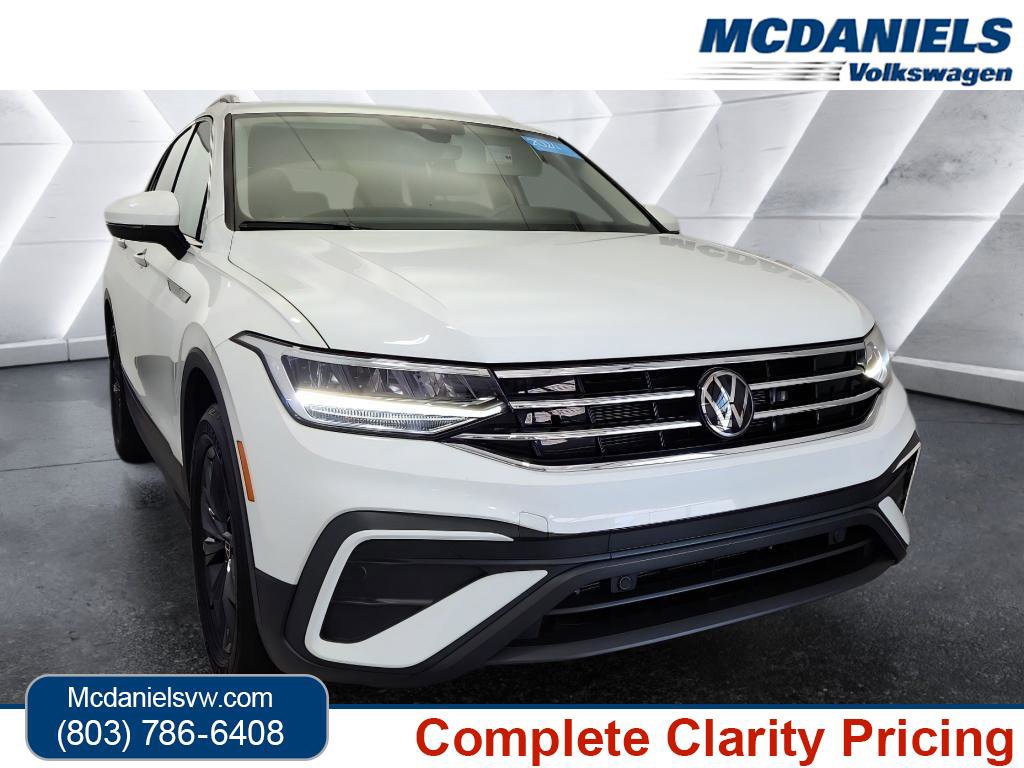 Certified 2024 Volkswagen Tiguan SE w/ Panoramic Sunroof Package