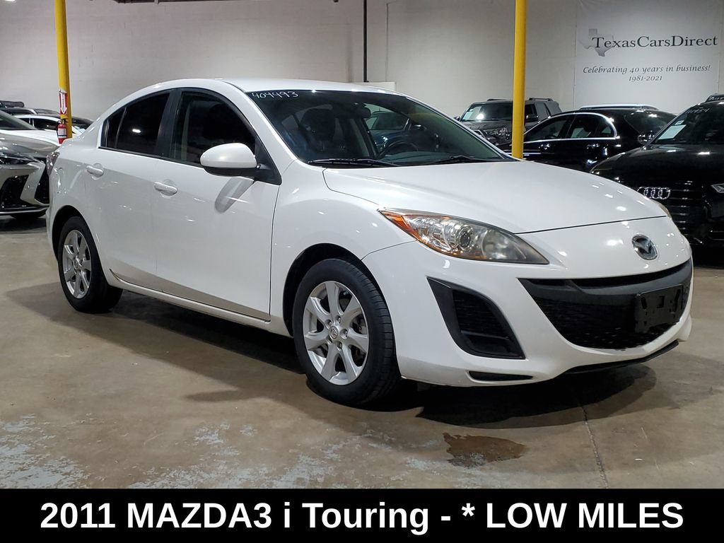 Used 2011 MAZDA MAZDA3 i Touring FWD image 3