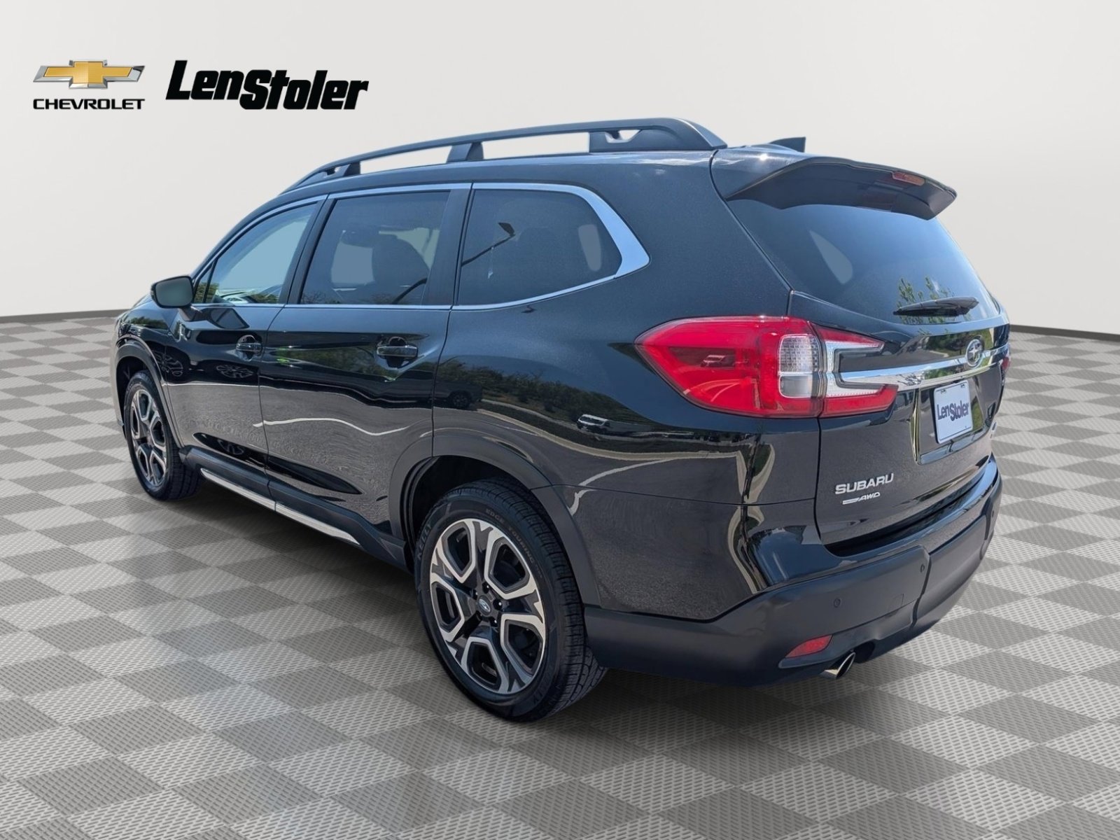 Used 2023 Subaru Ascent Limited AWD/4WD image 3