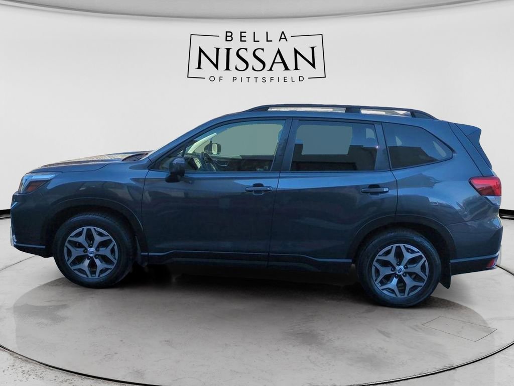 Used 2021 Subaru Forester Premium image 7