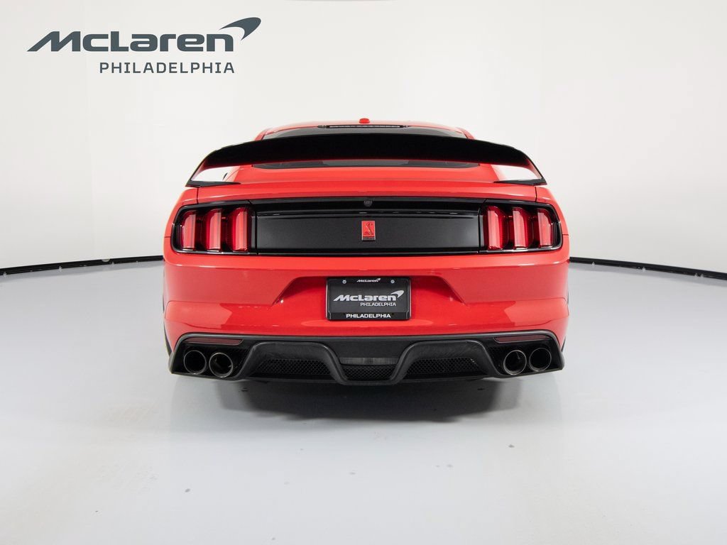 Used 2017 Ford Mustang Shelby GT350R RWD image 6
