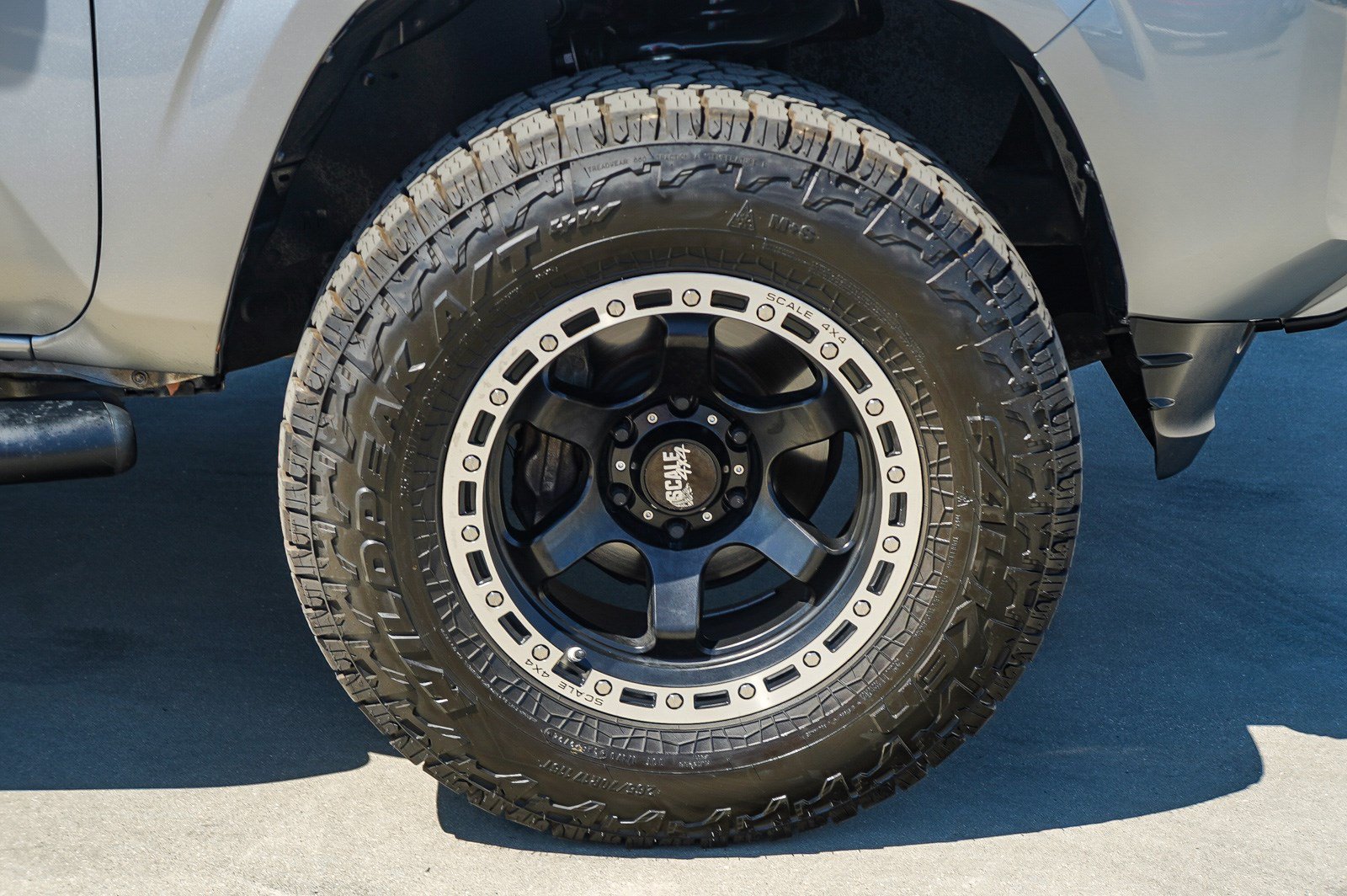 Certified 2020 Toyota Tacoma SR w/ SR Convenience Package RWD image 11