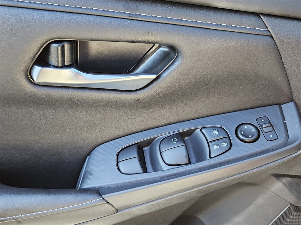 New 2025 Nissan Sentra SV w/ All-Weather Package image 29