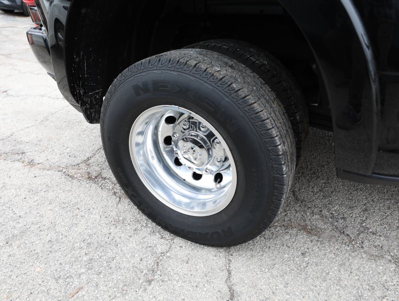 Used 2022 RAM 3500 Laramie AWD/4WD image 18