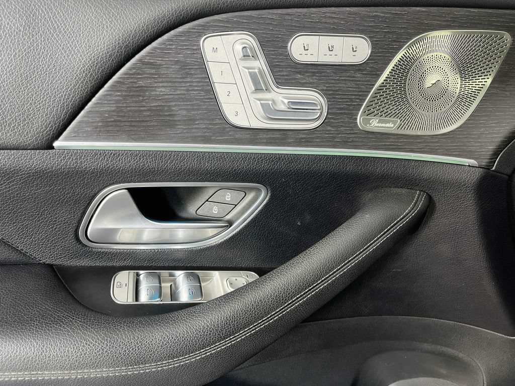 Used 2022 Mercedes-Benz GLS 450 4MATIC image 27