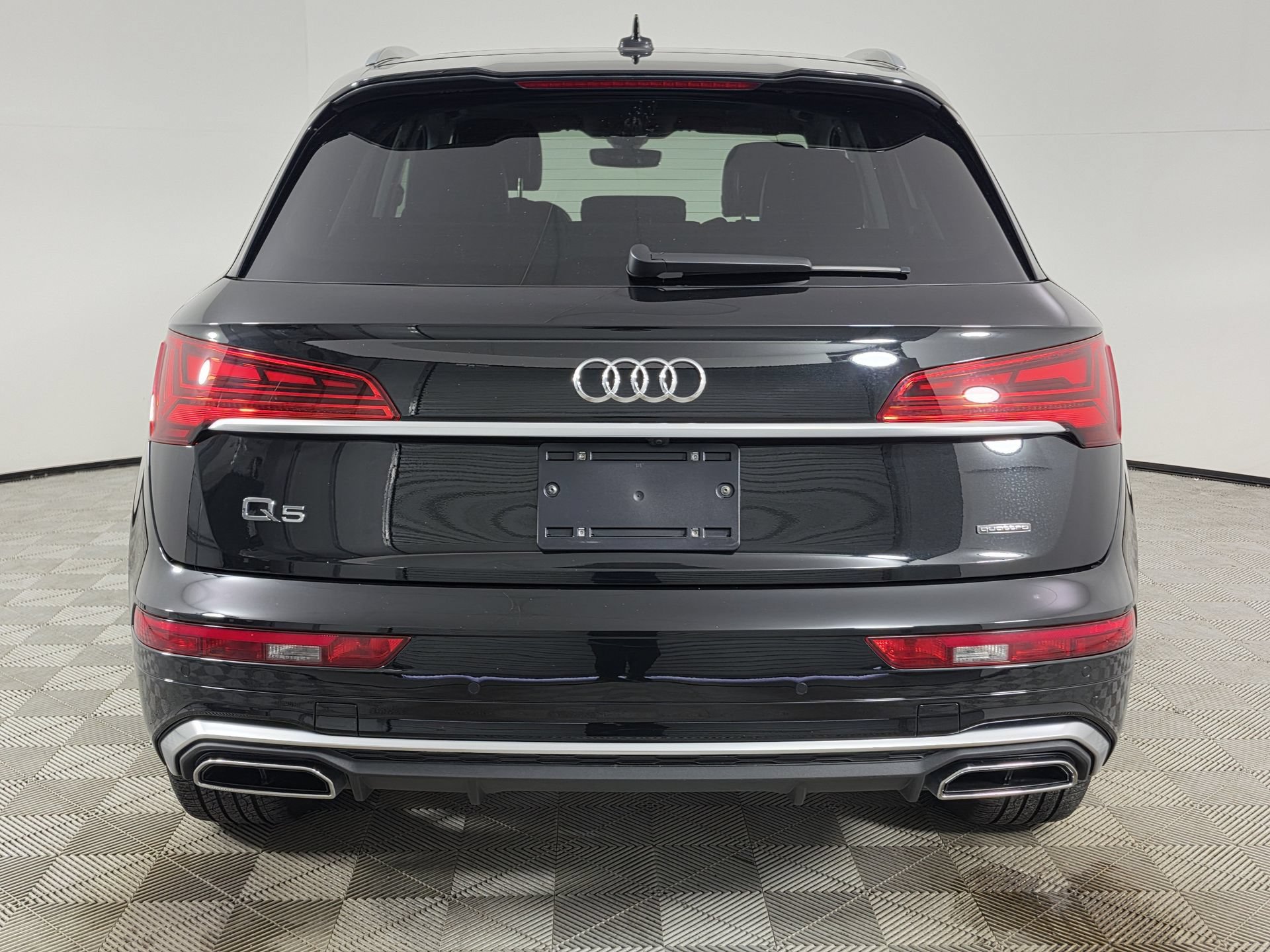 Certified 2024 Audi Q5 2.0T Premium Plus AWD/4WD image 6