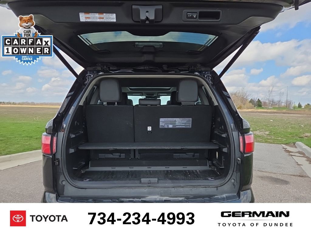 Used 2023 Toyota Sequoia TRD Pro AWD/4WD image 27