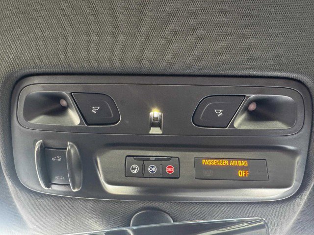 Used 2022 Chevrolet Camaro SS RWD image 36