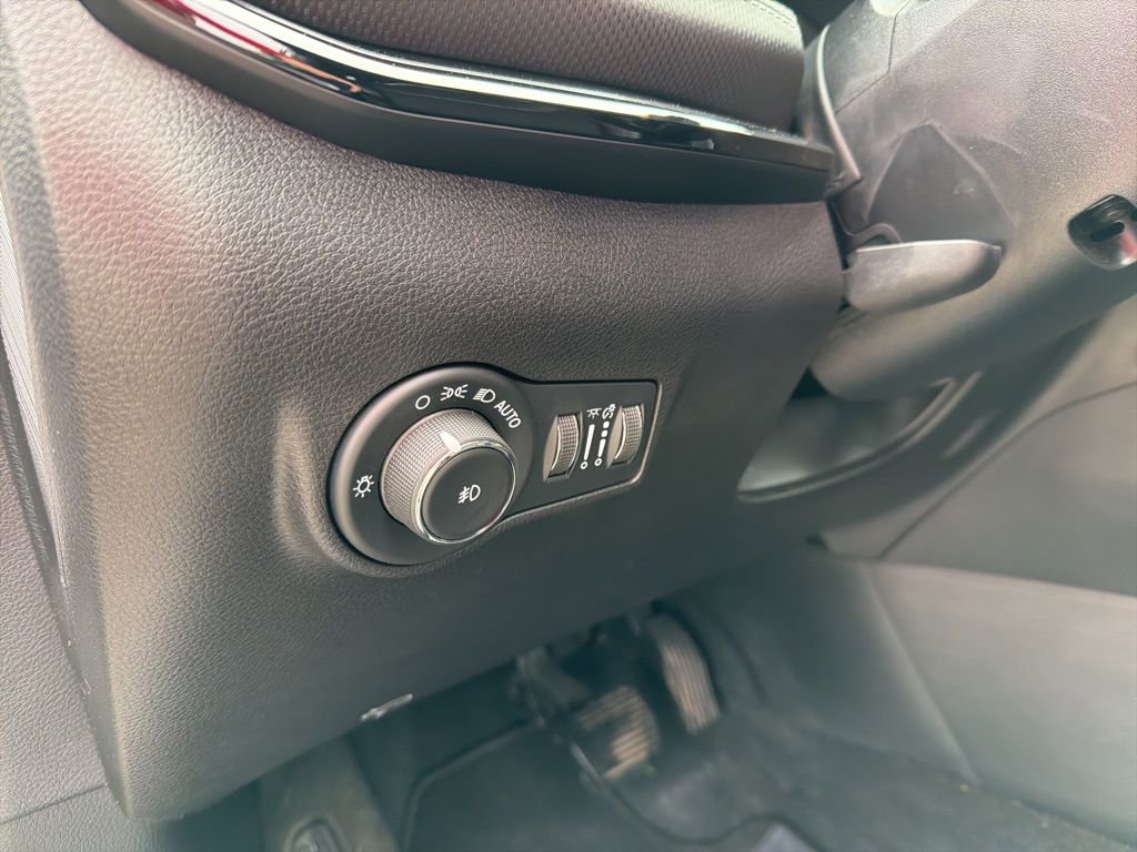 Used 2022 Jeep Compass Altitude image 15