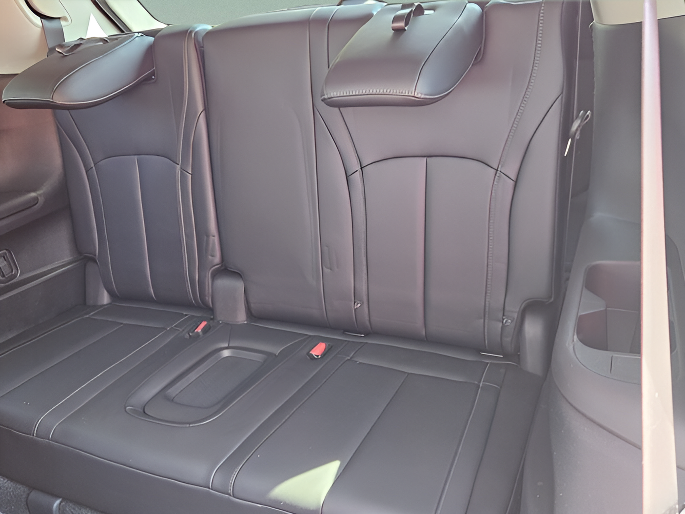 Used 2026 INFINITI QX60 Luxe w/ Cargo Package AWD/4WD image 9