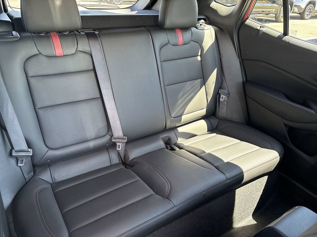 Certified 2024 Chevrolet Trax RS FWD image 31