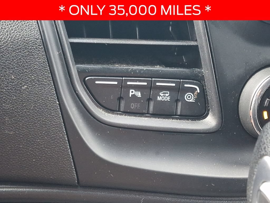 Used 2022 Ford Transit 250 Low Roof w/ Load Area Protection Package RWD image 23
