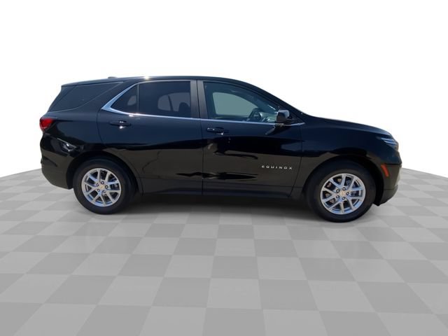 Used 2024 Chevrolet Equinox LT FWD image 3