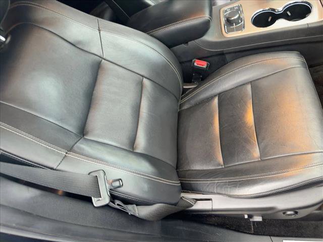 Used 2015 Jeep Grand Cherokee Limited image 24