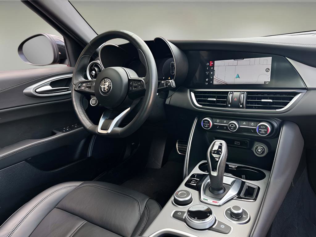Used 2024 Alfa Romeo Giulia Ti image 10