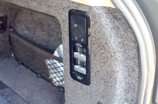 Used 2025 Land Rover Range Rover Long Wheelbase SE AWD/4WD image 51