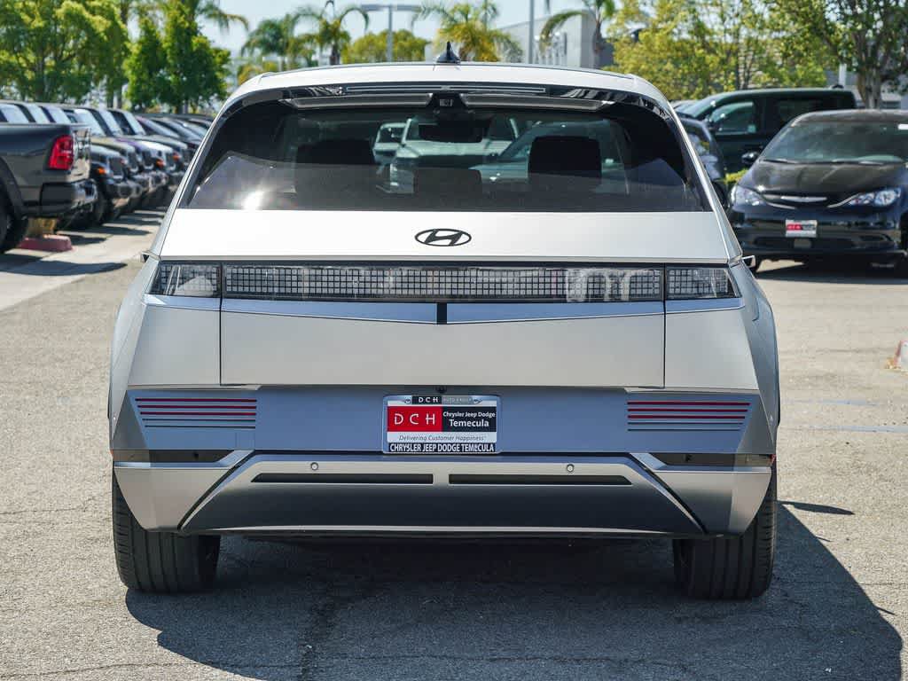Used 2024 Hyundai Ioniq 5 Limited AWD/4WD image 5