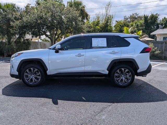 Used 2025 Toyota RAV4 XLE Premium AWD/4WD image 6