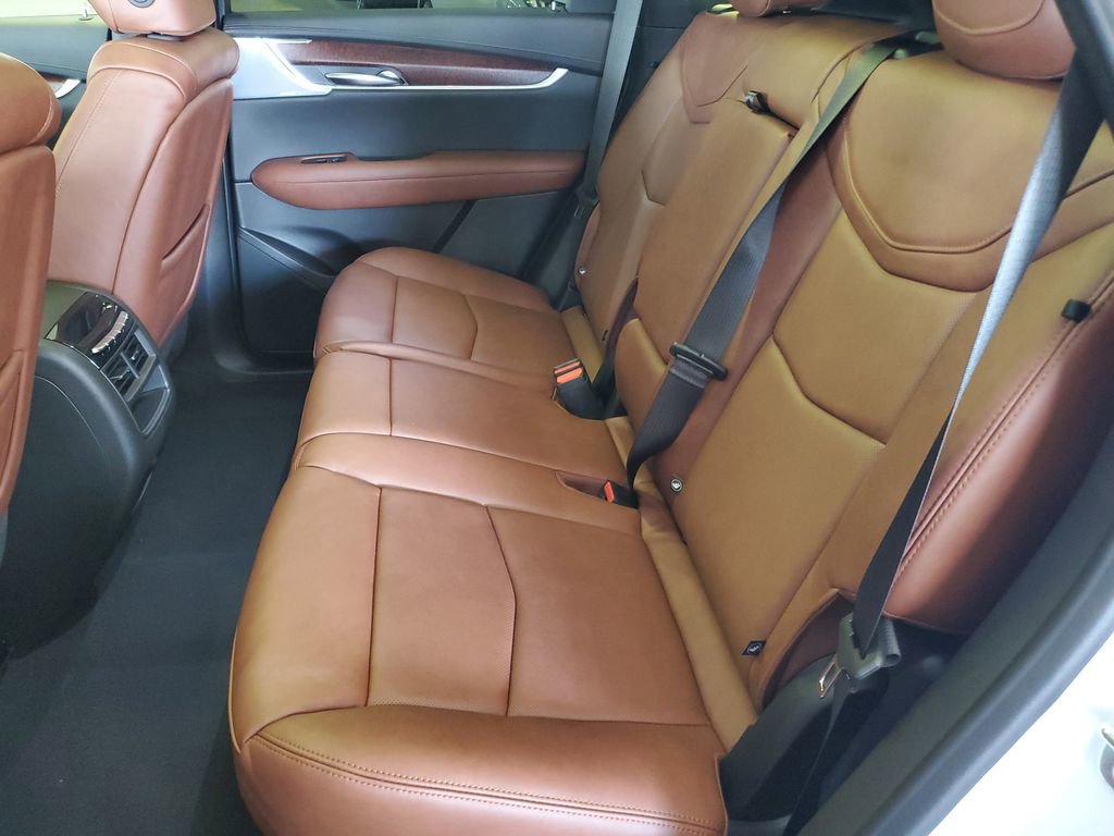 New 2026 Cadillac XT5 Premium Luxury FWD image 11