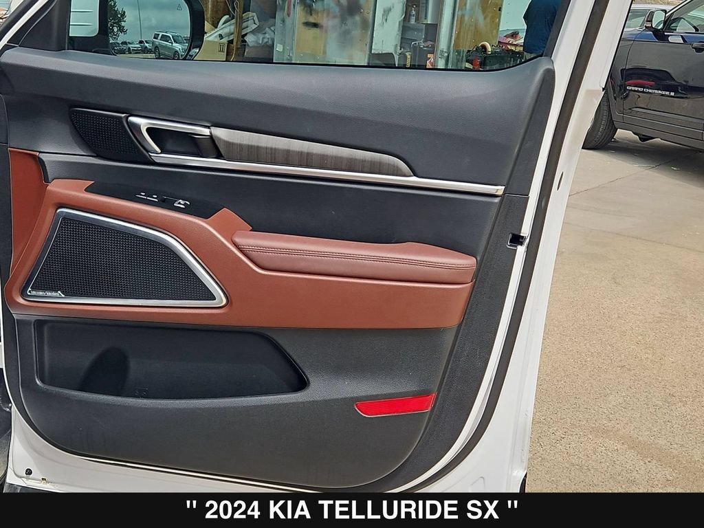Used 2024 Kia Telluride SX FWD image 34