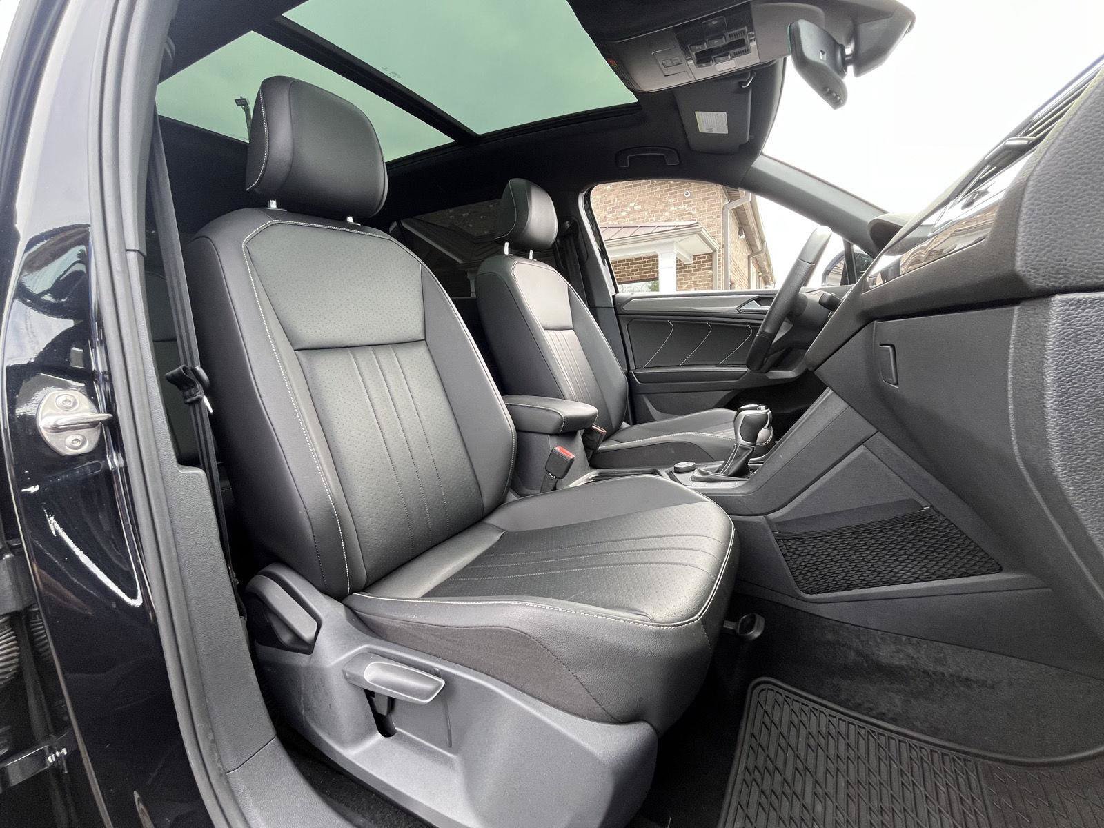 Used 2022 Volkswagen Tiguan SE R-Line AWD/4WD image 15