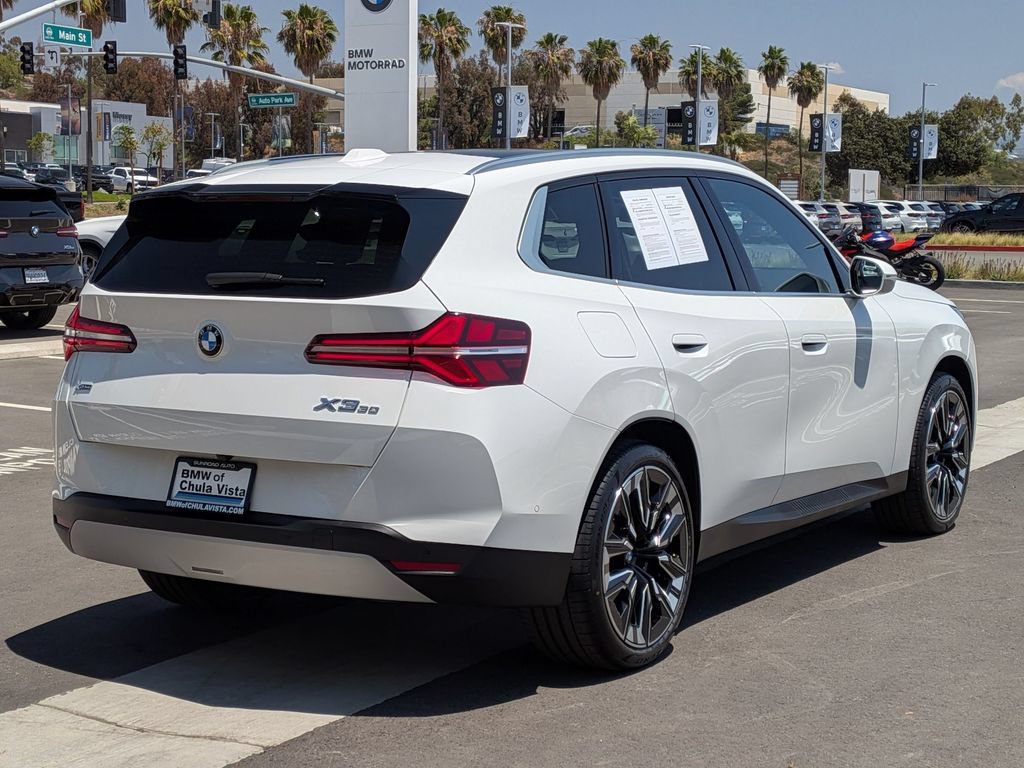 Certified 2025 BMW X3 xDrive30i w/ M Sport Package AWD/4WD image 6